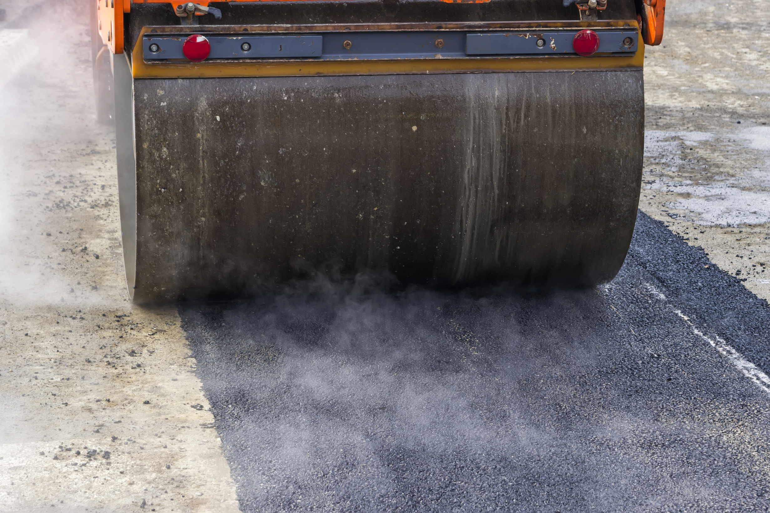 residential asphalt resurfacing